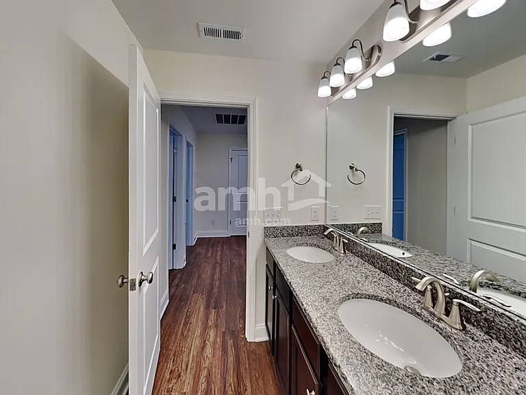 1127 Amberly Way — Photo 19