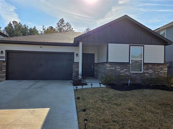 25049 Pomegranate Pl