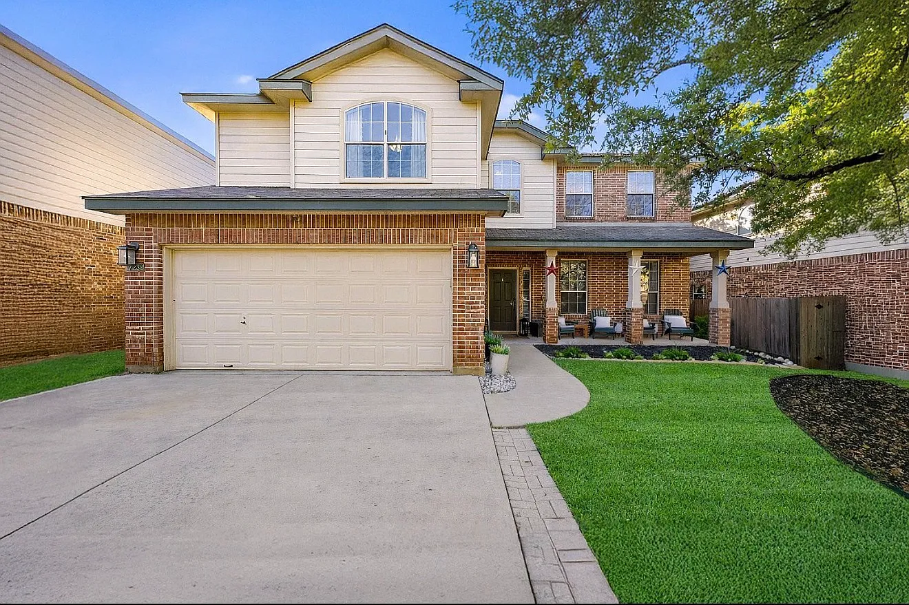 3 bed, 2806 sqft, $2,500 — Photo 1
