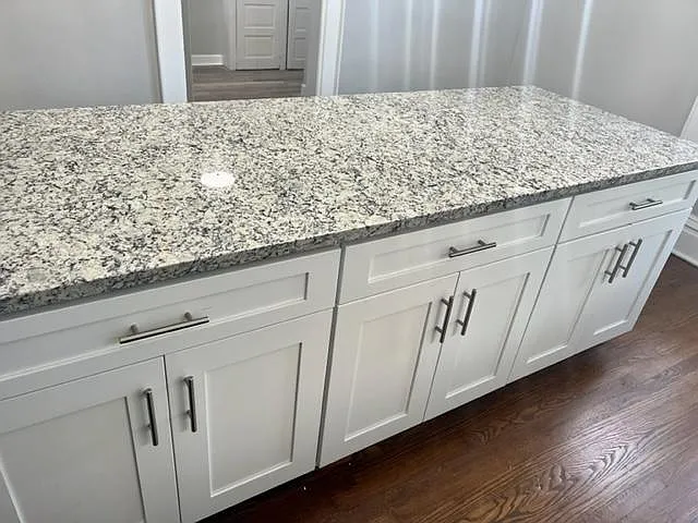 891 Wilson Ave — Photo 6