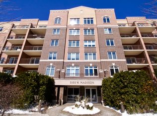 5155 Madison St #3604, Skokie, IL 60077