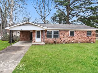 40 Regency Cir, Little Rock, AR 72209