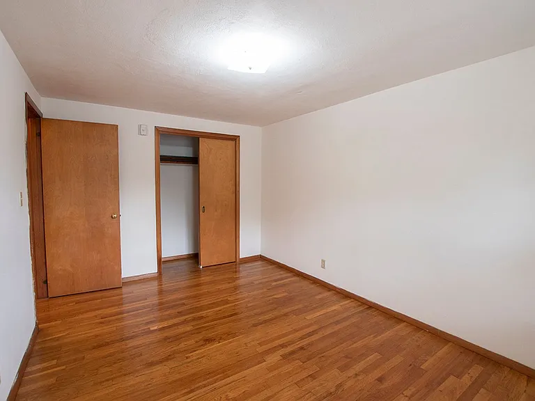 State Street Apartments — Photo 36