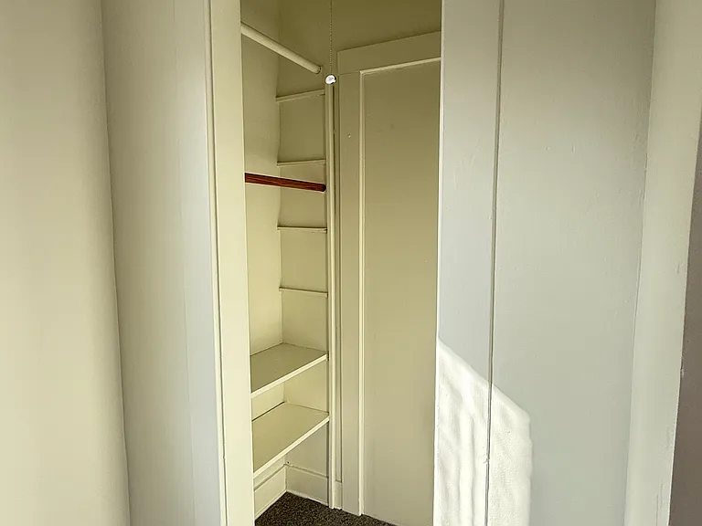 1137 Carmel St — Photo 13