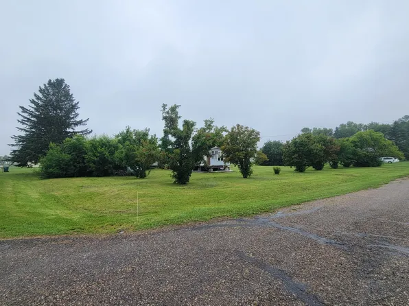 160 Austin St, Regan, ND 58477