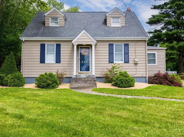 552 Anderson Ferry Rd, Cincinnati, OH 45238