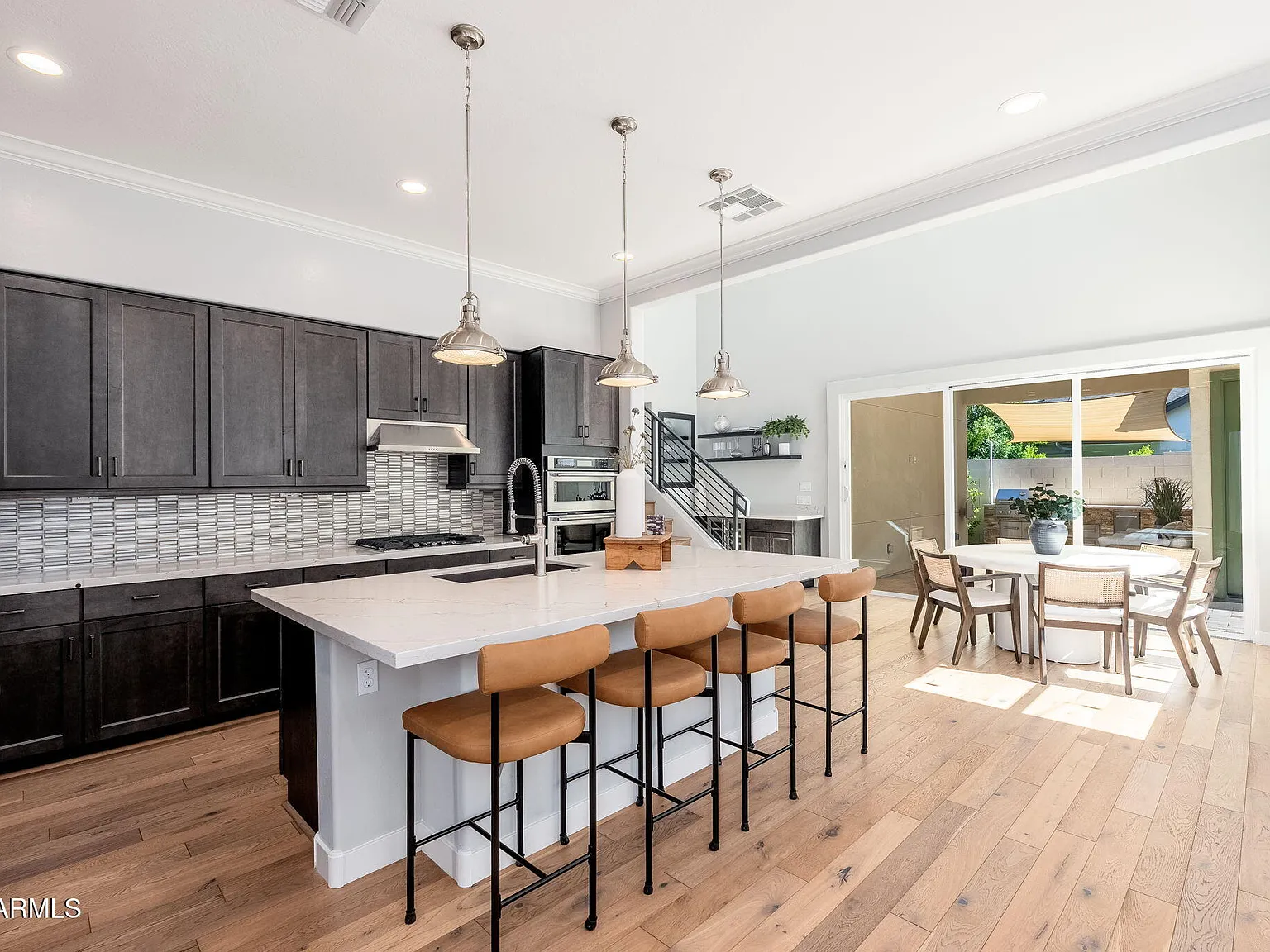 4 bed, 3.5 bath, 2511 sqft, $8,500 — Photo 3