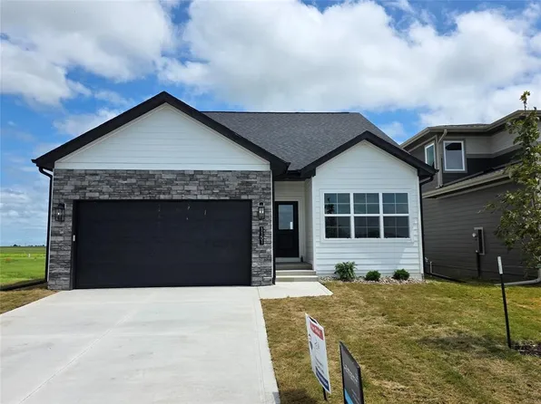 1151 NW Sproul Dr, Waukee, IA 50263