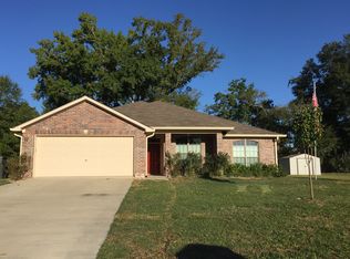 101 Saddle Trail Dr, Lufkin, TX 75904