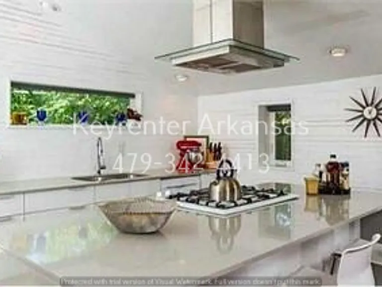 1321 S Washington Ave — Photo 6