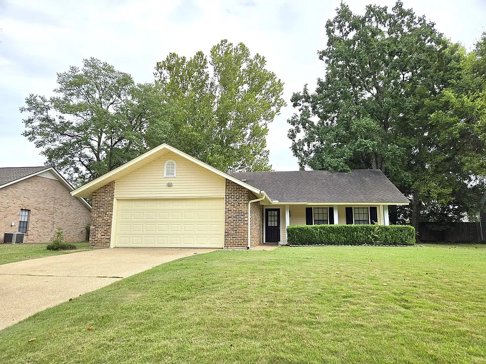 708 Old Creek Rd