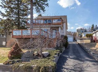 719 W 6th St, Duluth, MN 55806