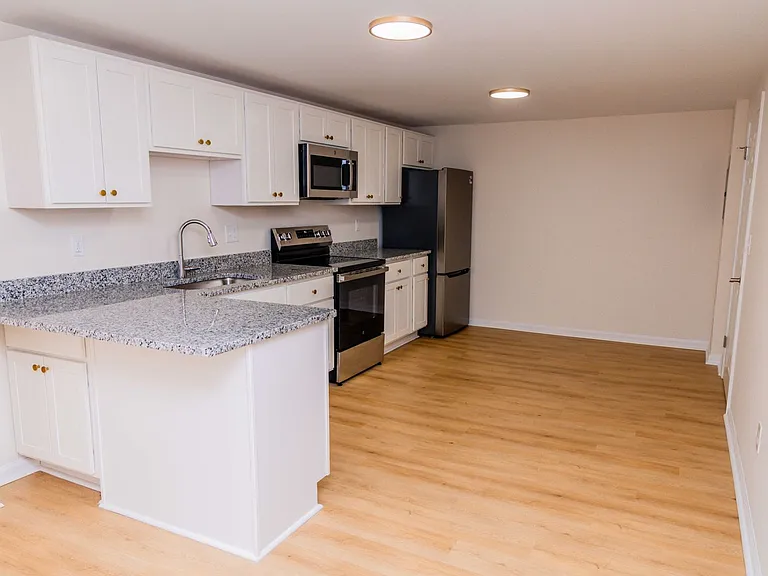 103 Cresap Rd — Photo 8