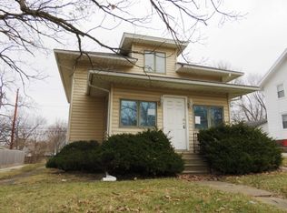 1922 Mt Vern Rd SE, Cedar Rapids, IA 52403