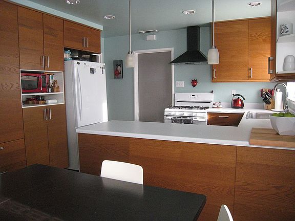 3rd image of 6208 Templeton Dr