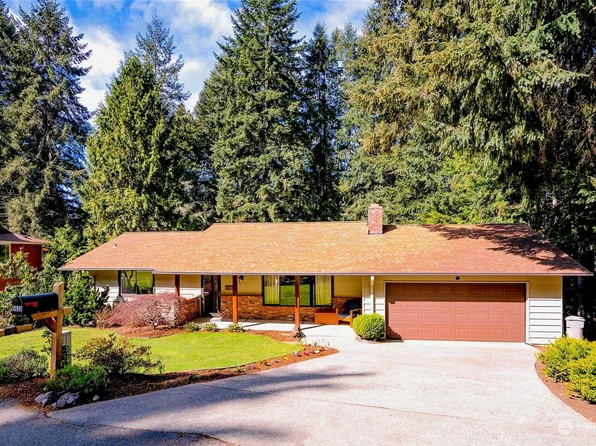 9628 49th Street W, University Place, WA 98467