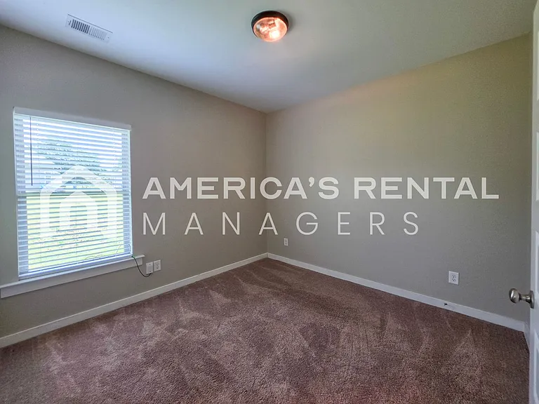 41 Whithall Cir — Photo 33