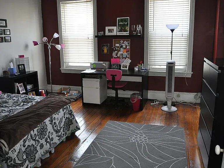 4237 Main St #2 — Photo 4