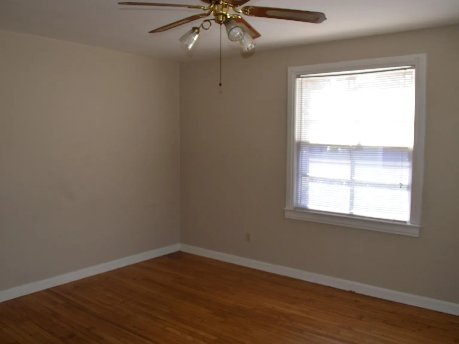 1 bed, 1.0 bath, 700 sqft, $1,175 — Photo 4