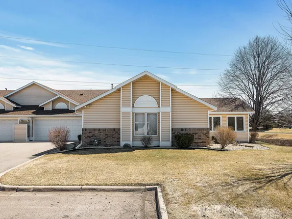 9112 Yancey Ln N, Brooklyn Park, MN 55443