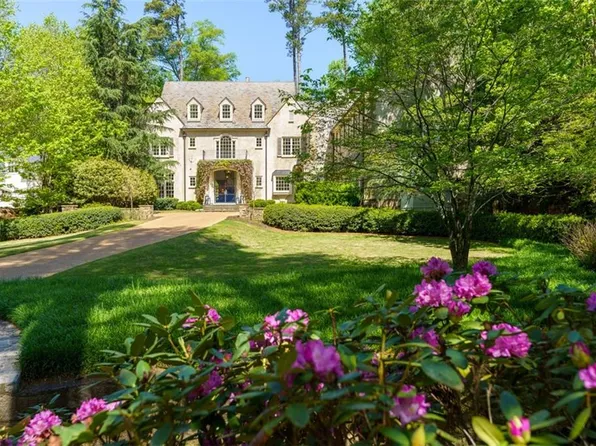 427 Valley Rd NW, Atlanta, GA 30305