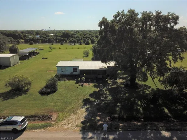 1369 Saddle Ln, Moore Haven, FL 33471