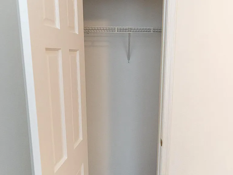 802 Travers St #4 — Photo 24