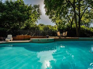 5644 SW 47th St, Topeka, KS 66610