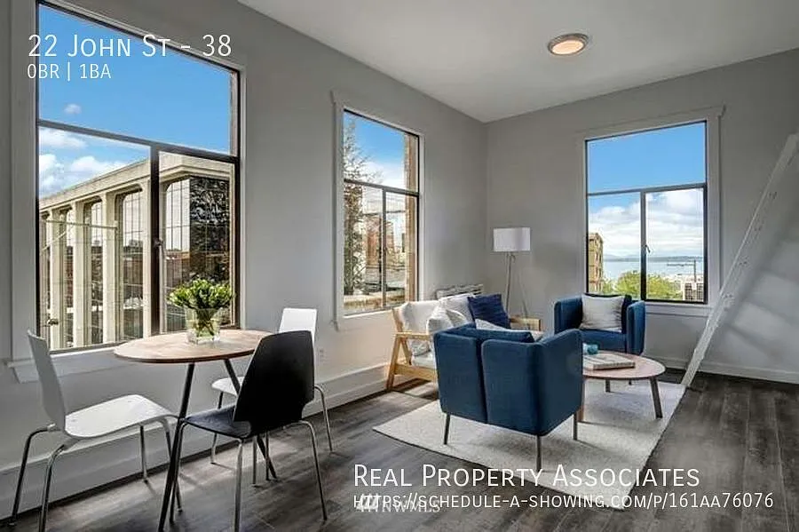 22 John St #38