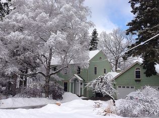 3400 Chowen Ave N, Robbinsdale, MN 55422