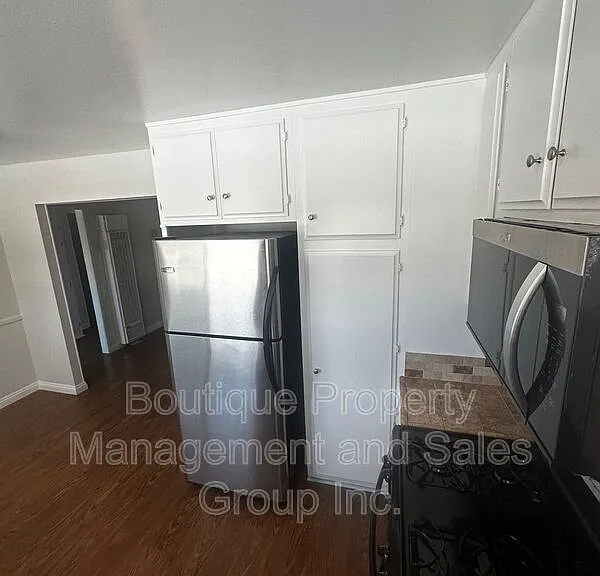 660 S Glassell St #88 — Photo 15