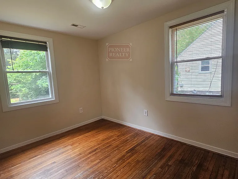 316 Brandon Rd — Photo 12