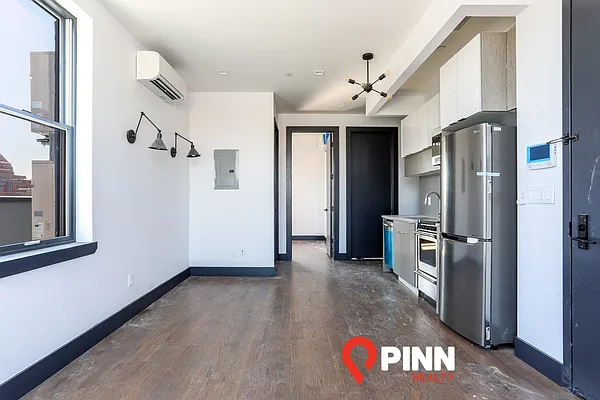 Rented by Pinn Realty | media 18