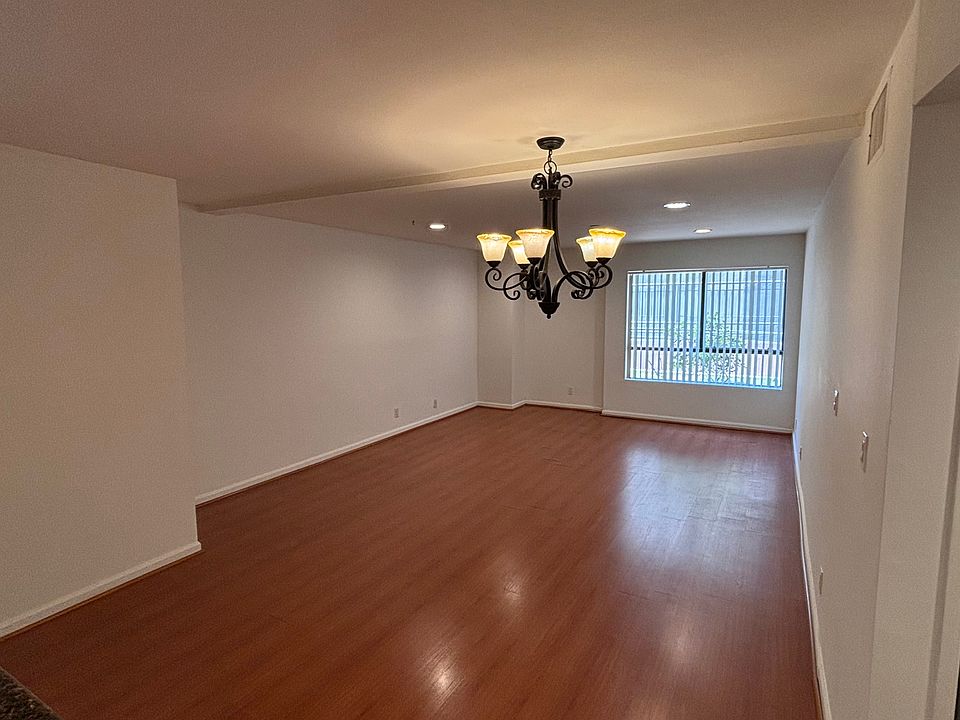 Living and Dining Area