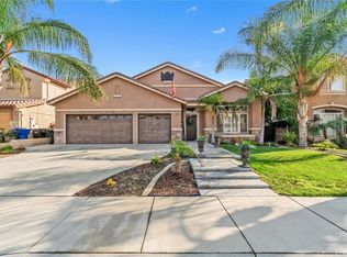 6958 Spicewood Cir, Corona, CA 92880