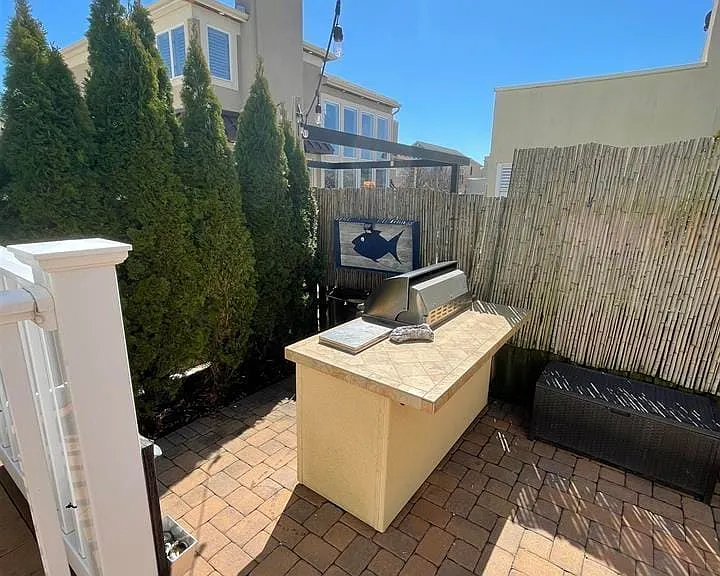 12 Seaside Ct — Photo 6