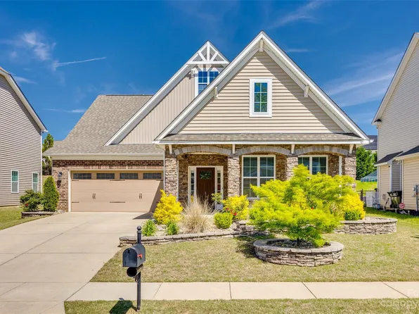 198 Annatto Way, Tega Cay, SC 29708
