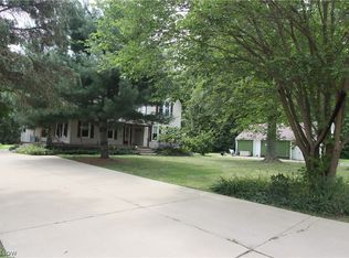 107 Hornyak St, Amherst, OH 44001