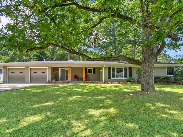 10 Elmira Dr, Tuscaloosa, AL 35405