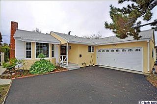 1st image of 7662 Bellaire Ave