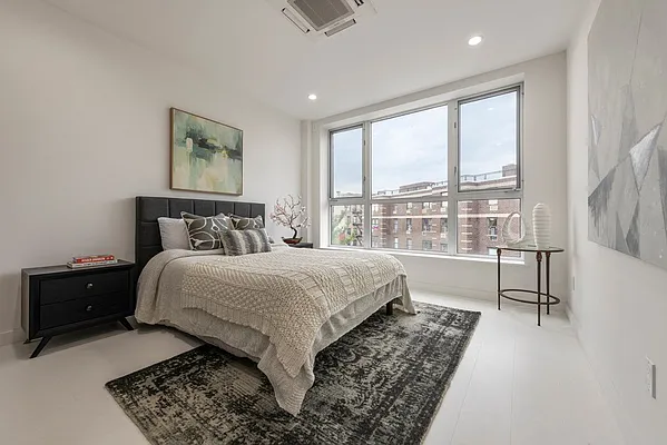 Sold by Nest Seekers International | media 5