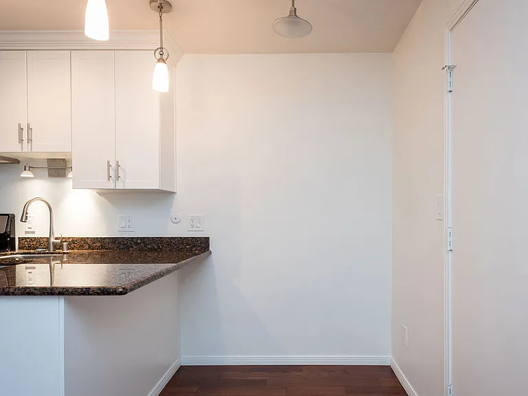 1066 Turquoise St — Photo 3