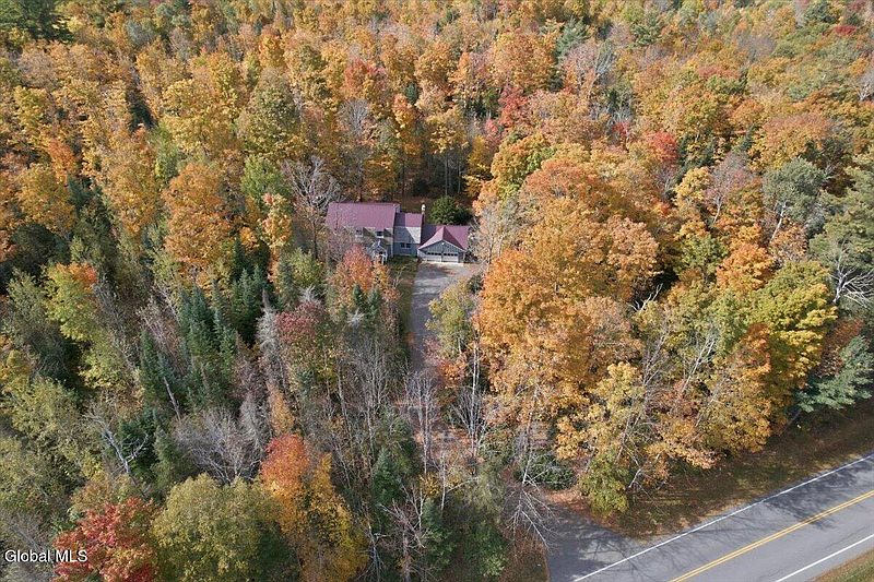 4th image of 1547 S Johnsburg Road