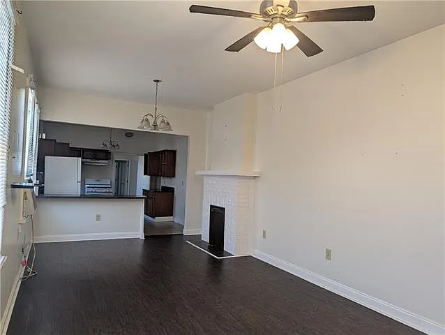 Building Photo - 4823 Euphrosine St