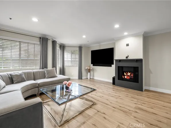 537 N Adams St APT 105, Glendale, CA 91206