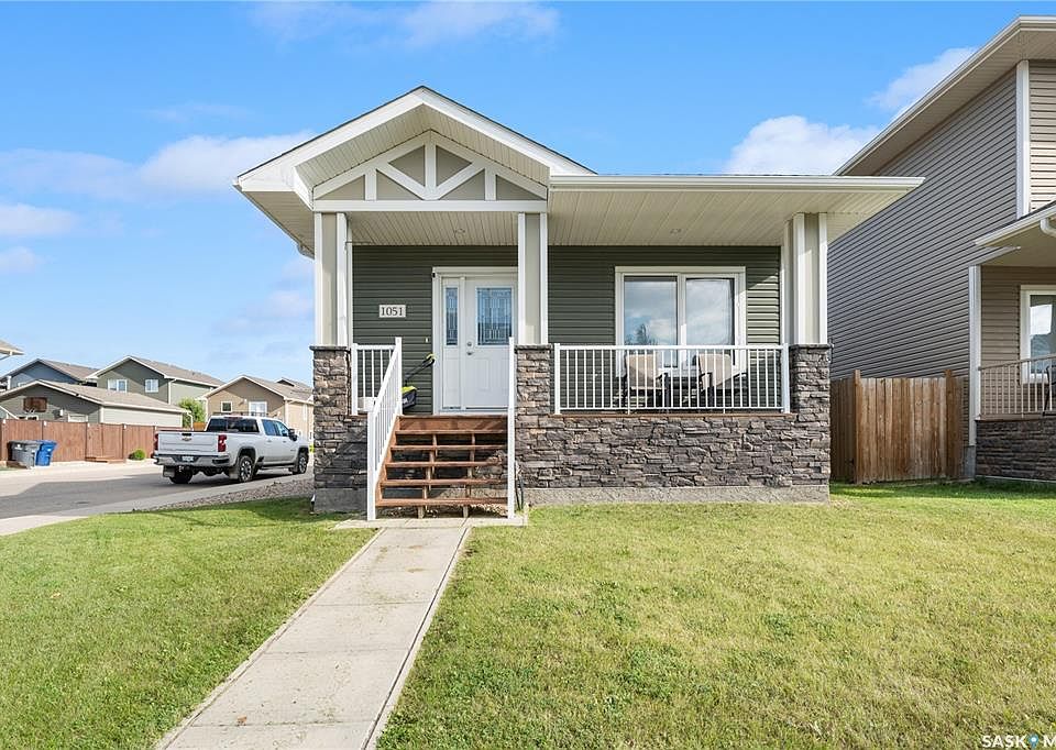 1st image of 1051 Parr Hill DRIVE