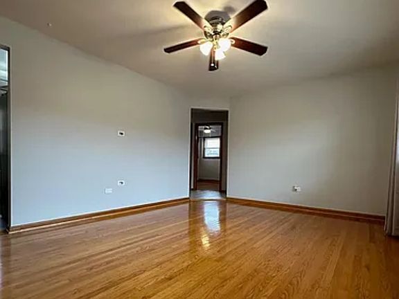 4th image of 4908 N Harlem Ave #1E