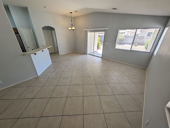 3rd image of 1821 Running Fawn Ct