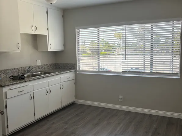 Mulberry Apartments 1 and 2 Bedrooms, 13425 Mulberry Dr APT 8, Whittier, CA 90605