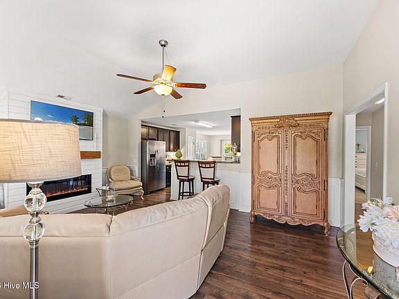 5th image of 4255 Cherry Laurel Lane SE